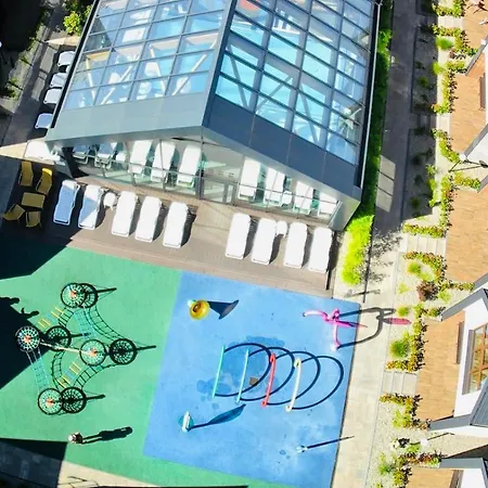 Morze Caloroczne 別荘 *